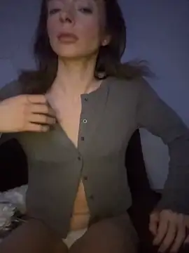 greedybratt online show from February 14, 2026, 11:07 am