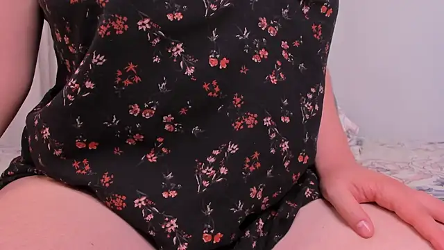 Snapshot of orchide_ chatting on February 3, 2025, 2:03 am orchide online show from February 3, 2025, 2:03 am