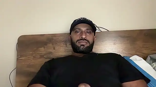 Snapshot of AdonisNarcissus chatting on July 16, 2026, 11:33 pm AdonisNarcissus online show from July 16, 2026, 11:33 pm