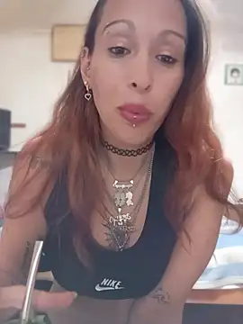 Snapshot of Zorrita_Fox chatting on June 4, 2026, 1:00 am Zorrita Fox online show from June 4, 2026, 1:00 am