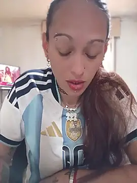 Snapshot of Zorrita_Fox chatting on June 12, 2026, 5:23 pm Zorrita Fox online show from June 12, 2026, 5:23 pm