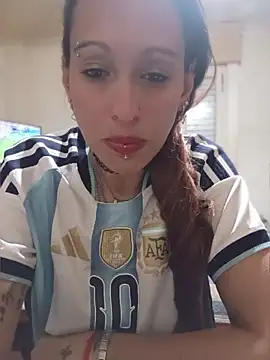 Snapshot of Zorrita_Fox chatting on June 13, 2026, 11:57 pm Zorrita Fox online show from June 13, 2026, 11:57 pm