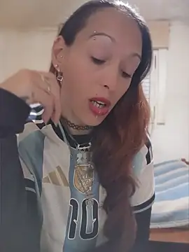 Snapshot of Zorrita_Fox chatting on June 16, 2026, 12:24 am Zorrita Fox online show from June 16, 2026, 12:24 am