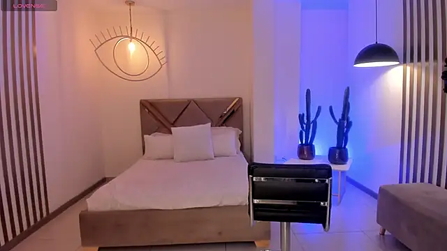 Snapshot of sarawinstone chatting on February 20, 2025, 2:18 am sarawinstone online show from February 20, 2025, 2:18 am