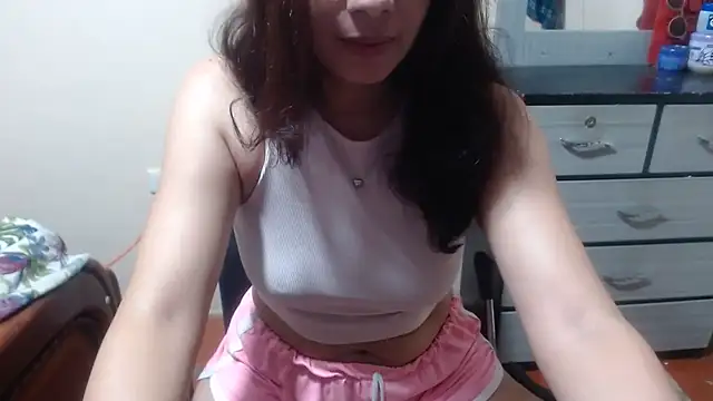 Ainhoa-hot online show from May 9, 2026, 3:23 am