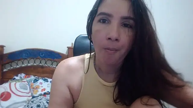 Ainhoa-hot online show from June 13, 2026, 6:00 am