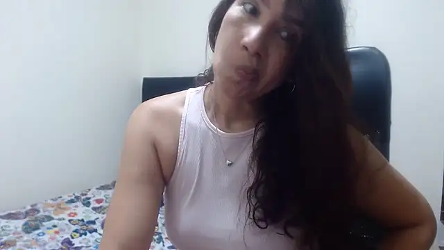 Ainhoa-hot online show from July 2, 2026, 4:29 am