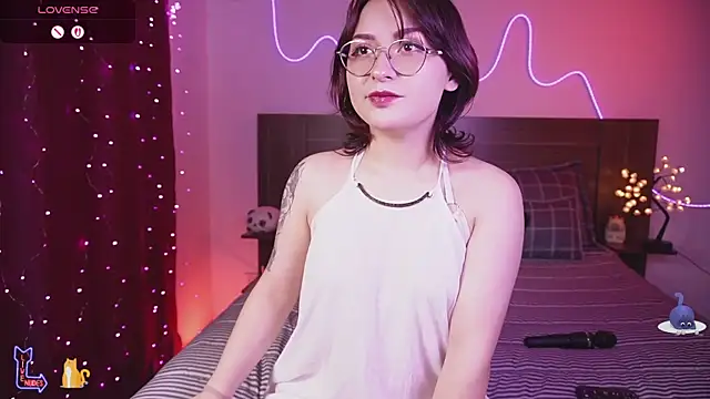Ahri howl sweet online show from May 2, 2026, 8:58 pm