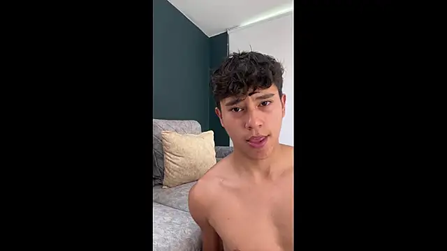 Angel esteban fx online show from March 24, 2026, 9:31 pm