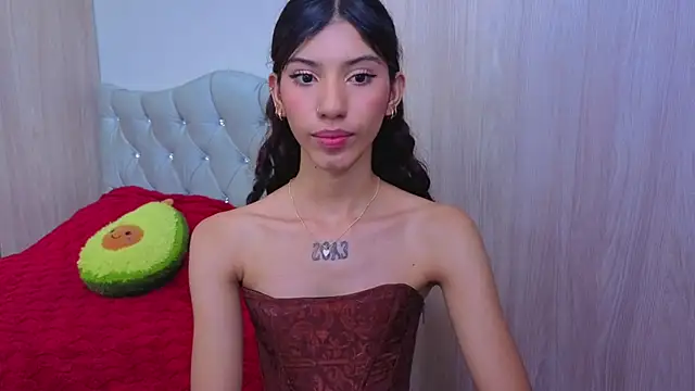 atenea jones online show from June 22, 2026, 8:06 pm