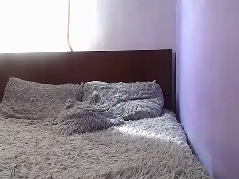 Snapshot of Laura_martin_ chatting on October 7, 2025, 1:52 pm Laura martin online show from October 7, 2025, 1:52 pm