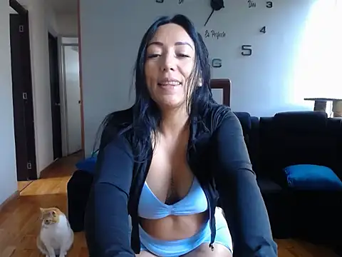 Laura martin  online show from May 5, 2026, 11:51 am