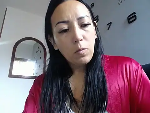 Laura martin  online show from May 6, 2026, 11:15 am