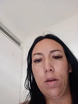 Laura martin  online show from May 21, 2026, 12:34 pm