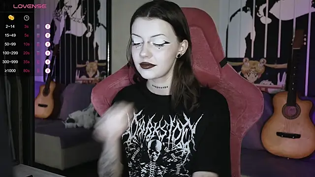 prettybones online show from December 21, 2024, 9:23 am