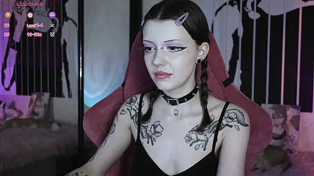 prettybones online show from February 27, 2025, 6:09 pm