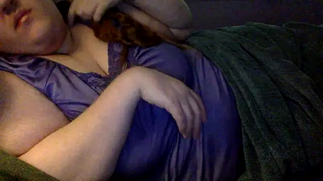 bbwkitkat87 online show from July 14, 2026, 11:43 pm