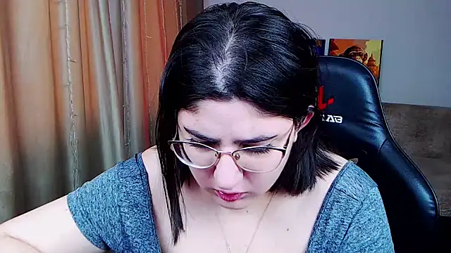 Snapshot of Crazy_Bunya chatting on February 21, 2025, 2:06 pm Crazy Bunya online show from February 21, 2025, 2:06 pm