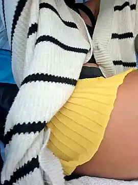 SexyErola27 online show from February 6, 2025, 3:09 pm