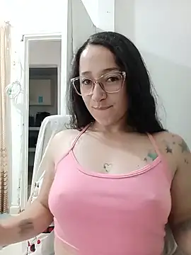 emilypoppy3 online show from July 14, 2026, 8:03 pm