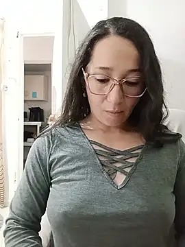 emilypoppy3 online show from July 15, 2026, 6:13 pm