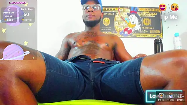 wotton 17 online show from March 22, 2025, 7:20 pm