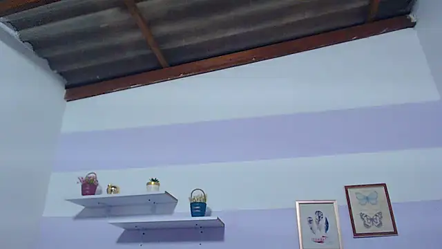 kimberlyvega online show from July 27, 2026, 6:48 pm