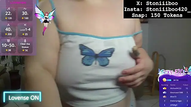 Snapshot of Stoniiiboo chatting on January 23, 2025, 3:11 pm Stoniiiboo online show from January 23, 2025, 3:11 pm