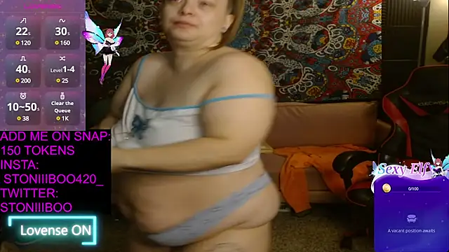 Snapshot of Stoniiiboo chatting on February 7, 2025, 12:39 pm Stoniiiboo online show from February 7, 2025, 12:39 pm