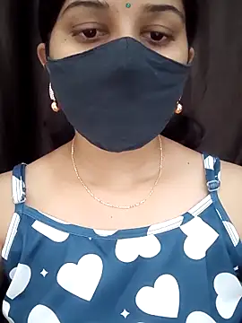 Snapshot of Angleannie chatting on November 20, 2025, 1:00 pm Angleannie online show from November 20, 2025, 1:00 pm