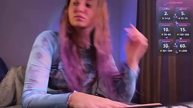 Snapshot of Femdom_Lola chatting on March 2, 2025, 6:30 pm Femdom Lola online show from March 2, 2025, 6:30 pm