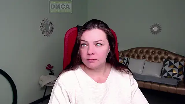 Lily flower7 online show from February 6, 2025, 3:59 am