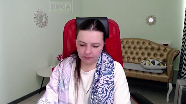 Lily flower7 online show from February 24, 2025, 11:43 am