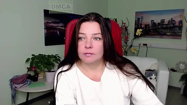 Lily flower7 online show from November 5, 2025, 4:45 am