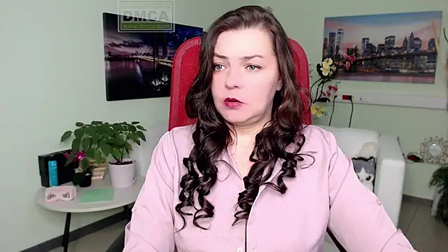 Lily flower7 online show from November 7, 2025, 8:14 am