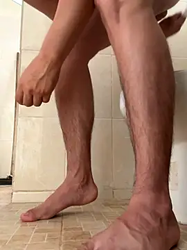 Snapshot of littleboy003 chatting on September 18, 2025, 8:44 pm littleboy003 online show from September 18, 2025, 8:44 pm