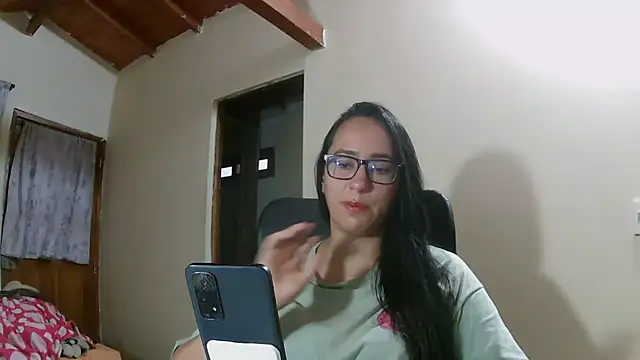 brittanycheeks online show from March 1, 2026, 11:18 pm