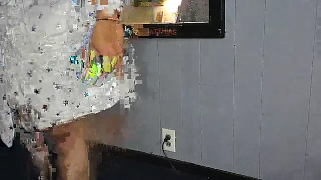 samone9 online show from February 2, 2025, 2:38 am