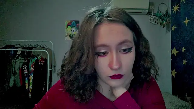 JoannaTompson online show from July 27, 2026, 10:50 pm