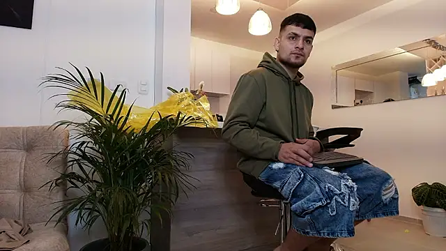 Aron-santoro online show from March 12, 2026, 5:19 pm