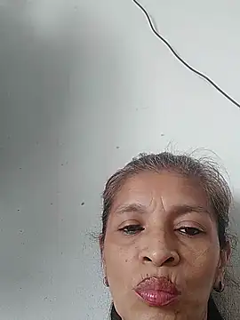 Snapshot of soltrinidad chatting on March 1, 2025, 5:49 pm soltrinidad online show from March 1, 2025, 5:49 pm