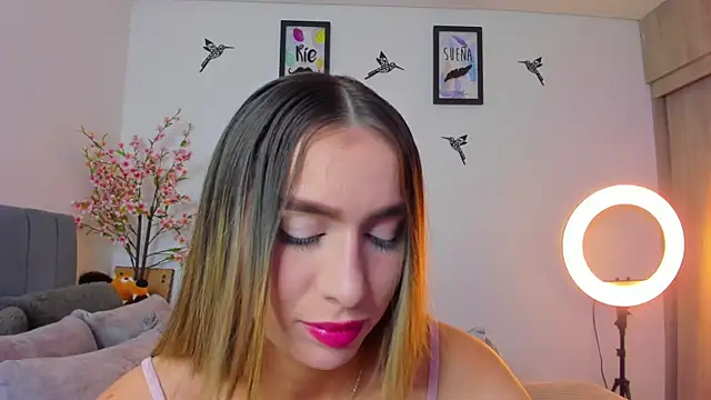 im sarah34 online show from March 16, 2025, 12:12 am