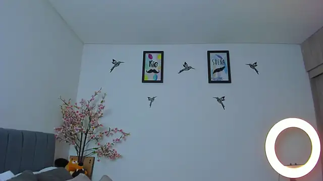 im sarah34 online show from March 18, 2025, 10:46 am