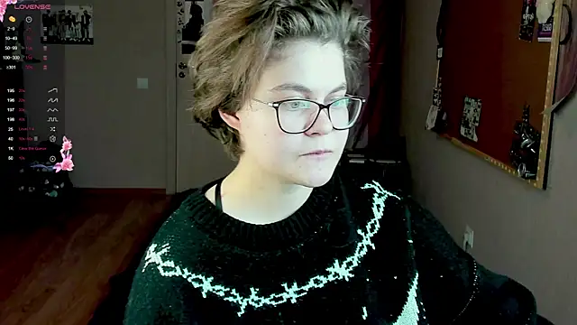 Snapshot of Sashy_Way chatting on December 12, 2024, 2:37 am Sashy Way online show from December 12, 2024, 2:37 am