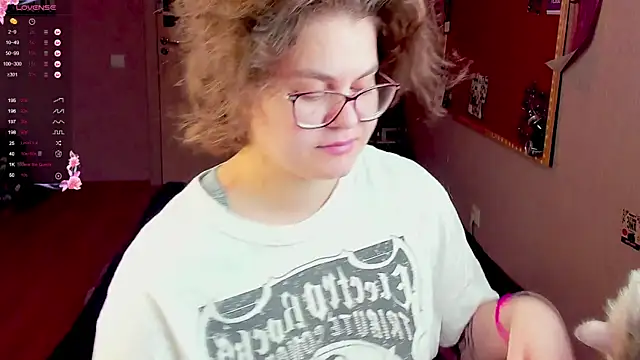 Snapshot of Sashy_Way chatting on January 12, 2025, 7:43 am Sashy Way online show from January 12, 2025, 7:43 am