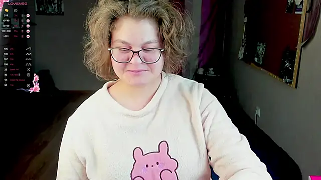 Snapshot of Sashy_Way chatting on March 9, 2025, 10:08 pm Sashy Way online show from March 9, 2025, 10:08 pm