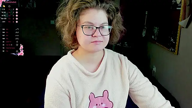 Snapshot of Sashy_Way chatting on March 10, 2025, 4:25 pm Sashy Way online show from March 10, 2025, 4:25 pm