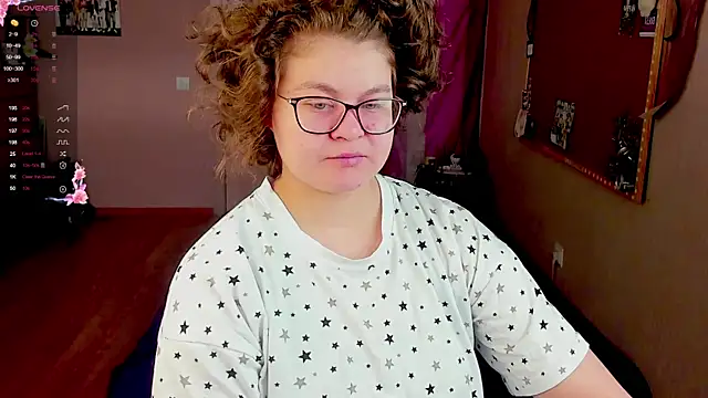 Snapshot of Sashy_Way chatting on March 20, 2025, 12:22 pm Sashy Way online show from March 20, 2025, 12:22 pm