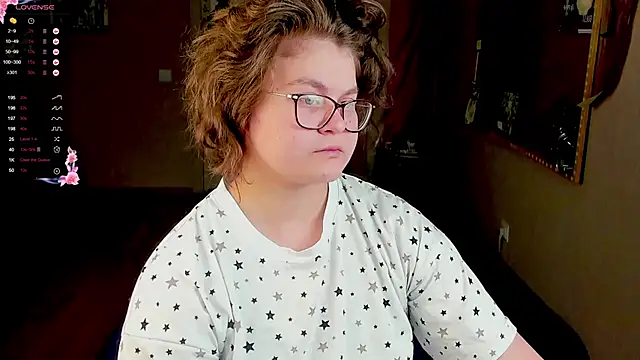 Snapshot of Sashy_Way chatting on March 20, 2025, 6:42 pm Sashy Way online show from March 20, 2025, 6:42 pm