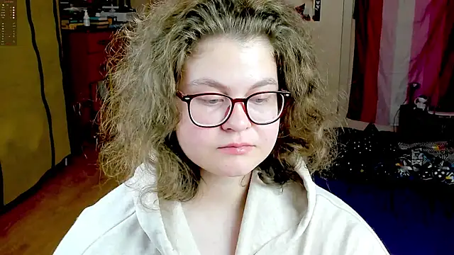 Snapshot of Sashy_Way chatting on October 11, 2025, 8:29 pm Sashy Way online show from October 11, 2025, 8:29 pm